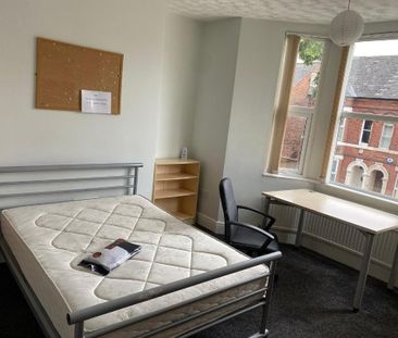 5 bedroom detached house to rent - Photo 5