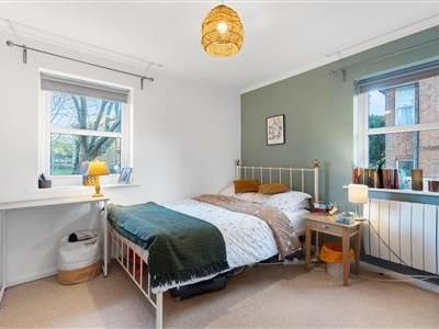 Riggindale Road, SW16 - Photo 2