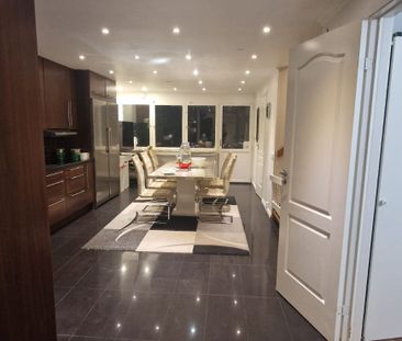 Nämndemannavägen, Norsborg - Photo 2