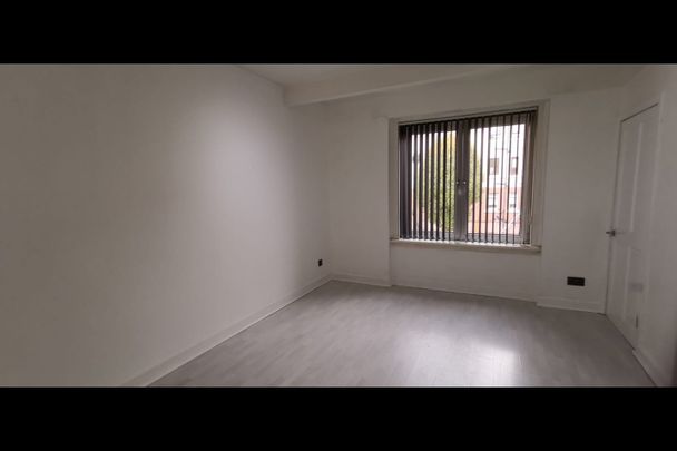 2 Bed Flat, Earl Street, G14 - Photo 1