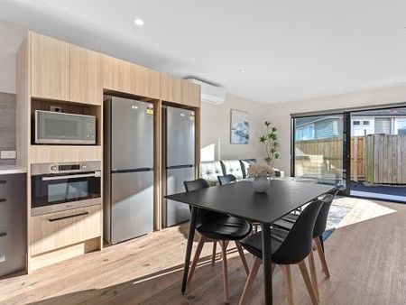 Shared Living - Photo 3