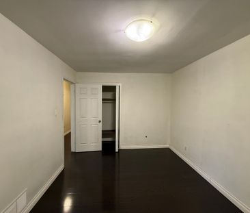 For Lease - 3563 Laddie Crescent Unit# Upper, Mississauga, Ontario - Photo 2