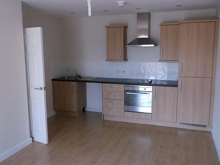 High specification 1 and 2 bedroom apartments to let from £465 PCM. - Photo 3