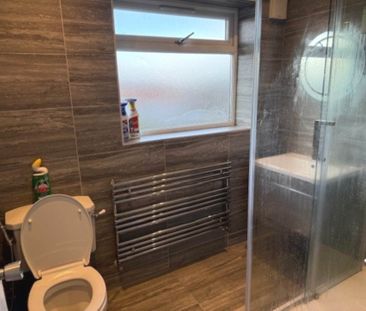 Laburnum Road, High Wycombe - Photo 6