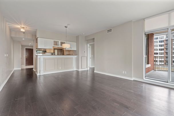 For Lease - 1 Deer Park Crescent Unit# 803, Toronto, Ontario - Photo 1
