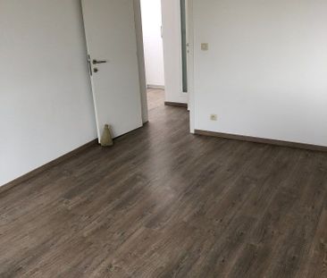 Goed gelegen, energiezuinig 3 slaapkamer-appartement met terras - Photo 4