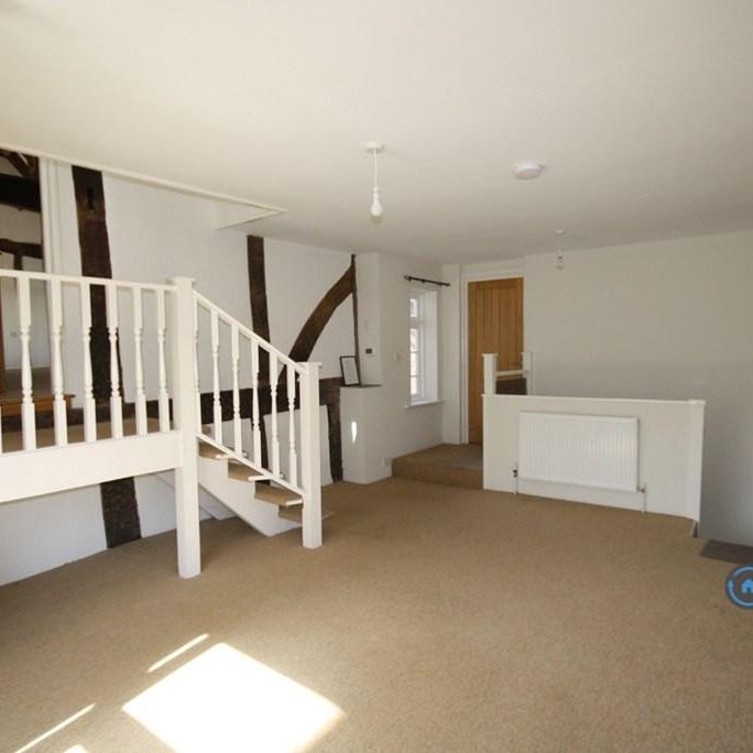 2 bedroom maisonette to rent - Photo 1