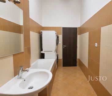 Pronájem bytu 3+kk 72 m² - Fotografie 6