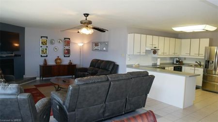 For Lease - 209472 Highway 26 N/A Unit# 60, Collingwood, Ontario - Photo 3