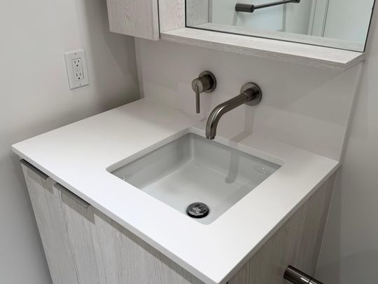 For Lease - 110 Broadway Avenue Unit# 506S, Toronto, Ontario - Photo 1