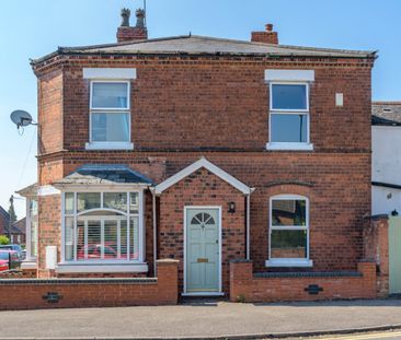 2 bed end of terrace house to rent in Wood Lane, Harborne, B17 - Photo 2