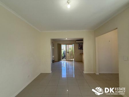 Modern Spacious Unit - Photo 4