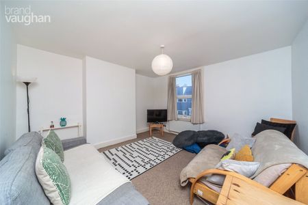 3 bedroom terraced house to rent - Photo 4