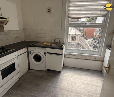 1 bedroom flat to rent - Photo 6