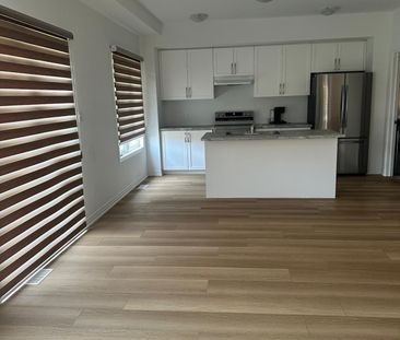 For Lease - 222 Pilkington Street, Thorold, Ontario - Photo 2