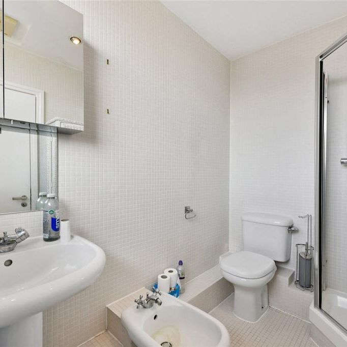 3 bedroom apartment to rent - Photo 1