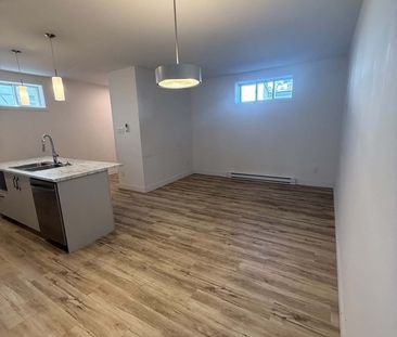 Logement De 2 Chambres à Louer - Photo 1