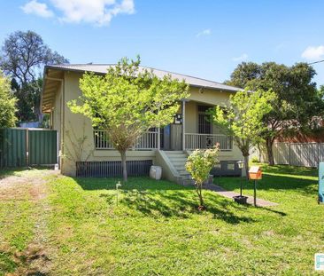 18 Upper Street, TAMWORTH NSW 2340 - Photo 2