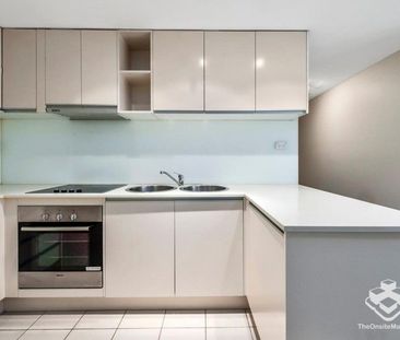 Modern 2-Bedroom Unit for Lease in Prime Location - Photo 1
