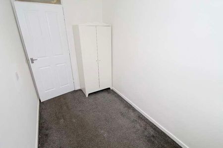 Corn Mill Close, Rochdale, OL12 - Photo 2