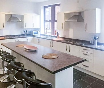 1 bedroom in a house share to rent - Photo 1