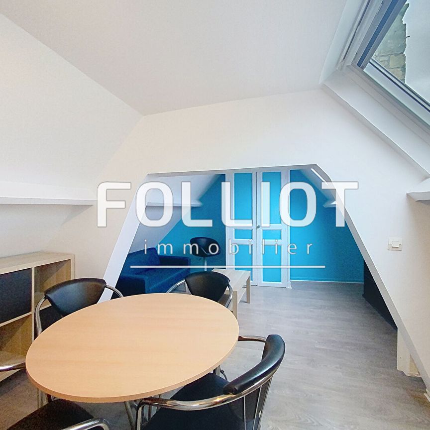 Charmant T2 meublé sous les combles à deux pas du château - Photo 1