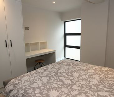 Forest Lodge, The Park, NG7 - Photo 3