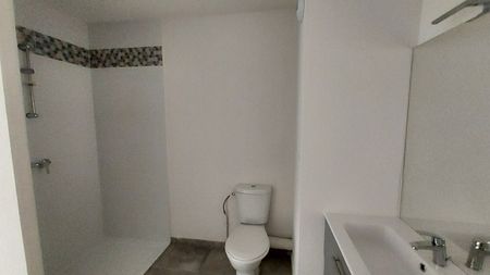 Location Appartement 2 pièces 44m² FONSORBES 31470 - Photo 5