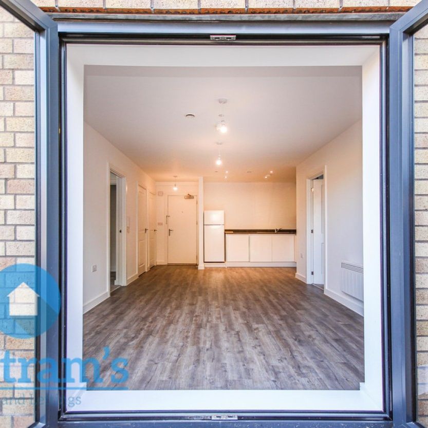 2 bed Apartment for Rent - Photo 1