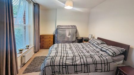 2 bedroom apartment to rent - Photo 3