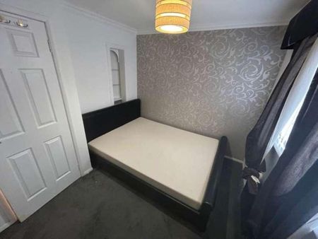 Preston Place, Glasgow, G42 - Photo 3