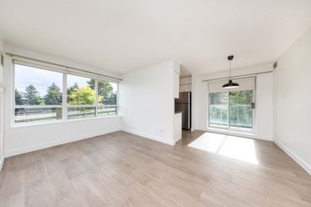 For Lease - 23 Oneida Crescent Unit# 210, Richmond Hill, Ontario - Photo 4