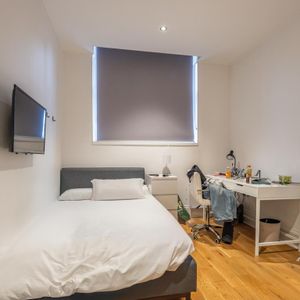 Studio to rent - Photo 2