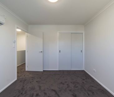 Brand-new upmarket executive townhouse - Photo 5
