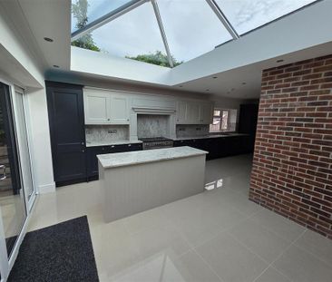 3 bedroom detached bungalow to rent - Photo 5