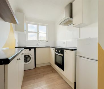 Marina, St. Leonards, TN38 0BU - Photo 6