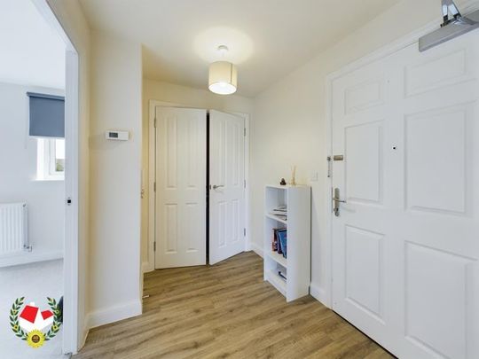 Minett Road, Yate, Bristol - Photo 1