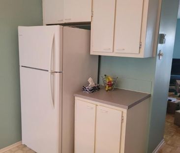 Beau Grand 4 1/2 propre à louer - Photo 4