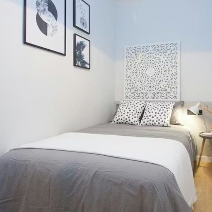 Carrer de Sardenya, Barcelona, Catalonia 08025 - Photo 2