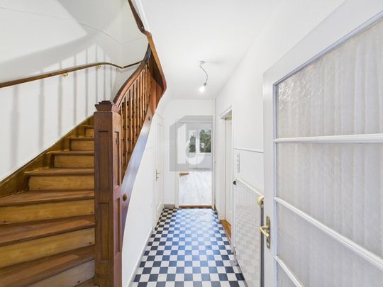 FAMILY-FRIENDLY, RUSTIC WITH GARDEN AND FIREPLACE - Photo 1