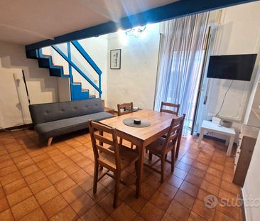 Ad.ze via Toledo - Monolocale con soppalco - Foto 3