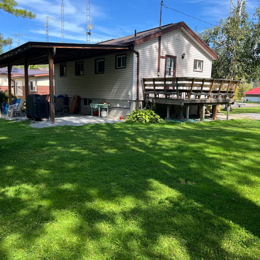 For Lease - 9 Sackitt Road, Kawartha Lakes, Ontario - Photo 1