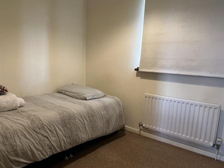 Brunel Way, Frome, Somerset - Photo 4