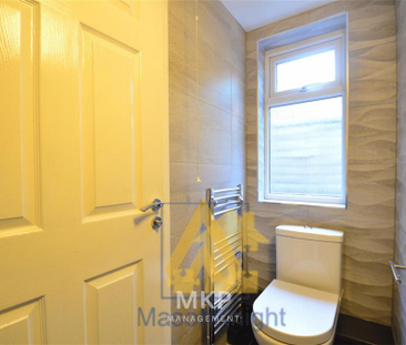 4 bedroom terraced house to rent - Photo 4