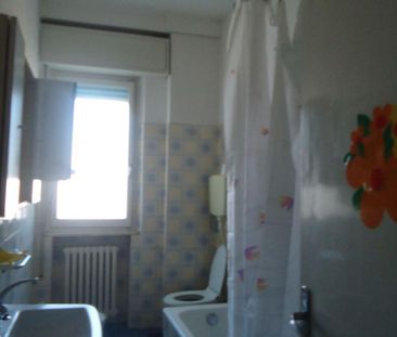 A studentessa zona Ospedale Centro studi - Photo 6