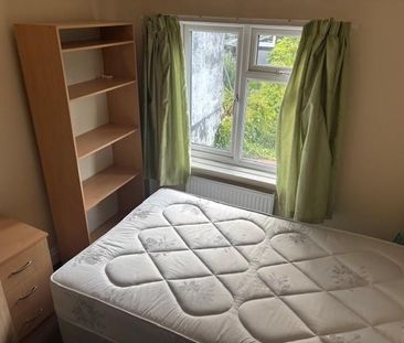 5 bedroom terraced house to rent - Photo 1