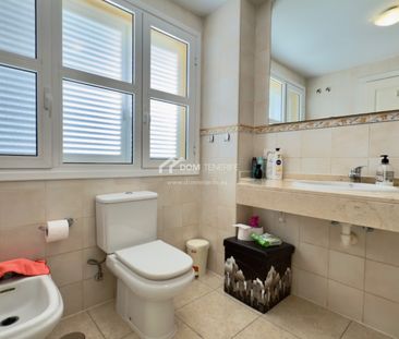 Chalet adosado · Alquiler a largo plazo · - Photo 3