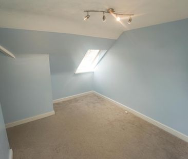 3 bedroom semi-detached house to rent - Photo 5