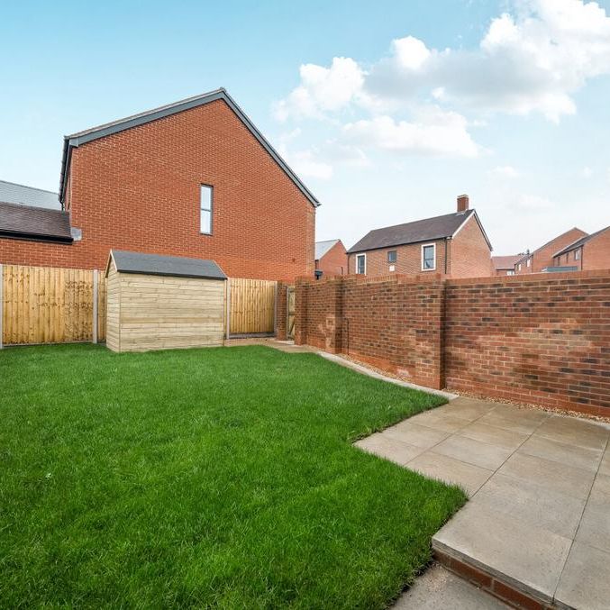 3 bedroom semi-detached house to rent - Photo 1