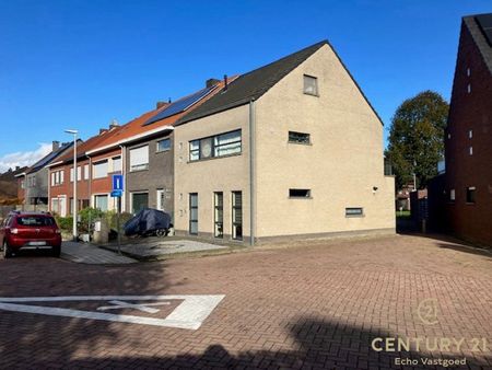 Rustig gelegen Gelijkvloers Appartement met terras - Photo 5